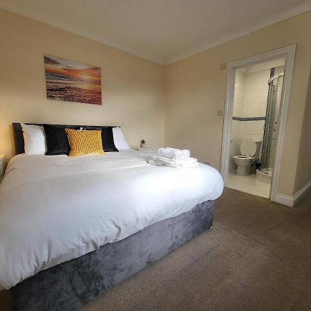 Tooting Bec Central Apartment By London Tube Exterior photo