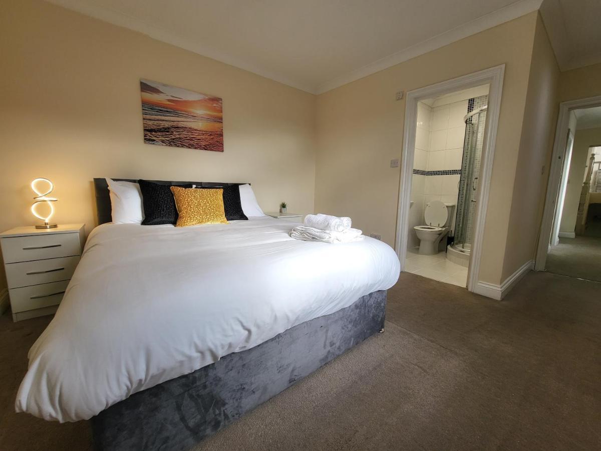 Tooting Bec Central Apartment By London Tube Exterior photo